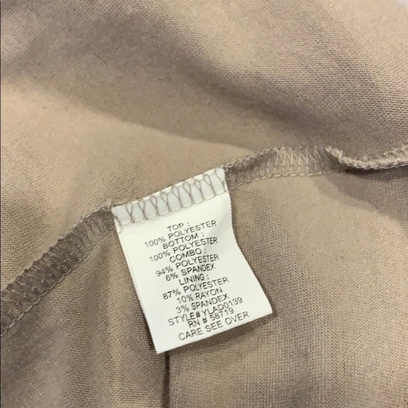 NY collection lace top dress. - Picture 5 of 7